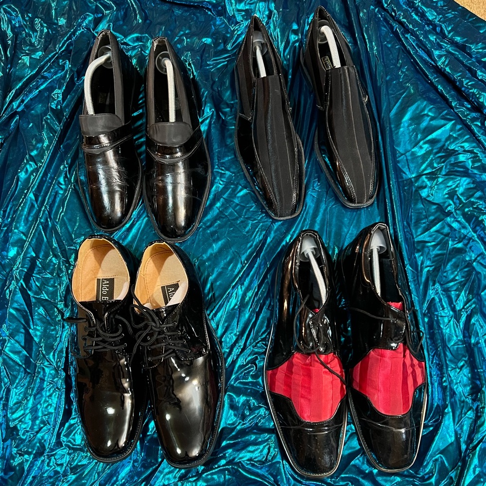 Men’s fashion shoe bundle. Four sets of fashion shoes gently used.